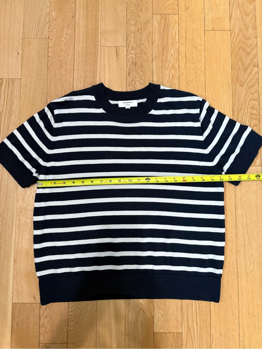 Banana Republic Forever Striped Short Sleeve Sweater Top Navy White Knit L - Picture 6 of 7